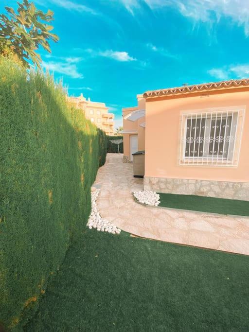Impresionante Villa Con Piscina - Oliva Nova 外观 照片